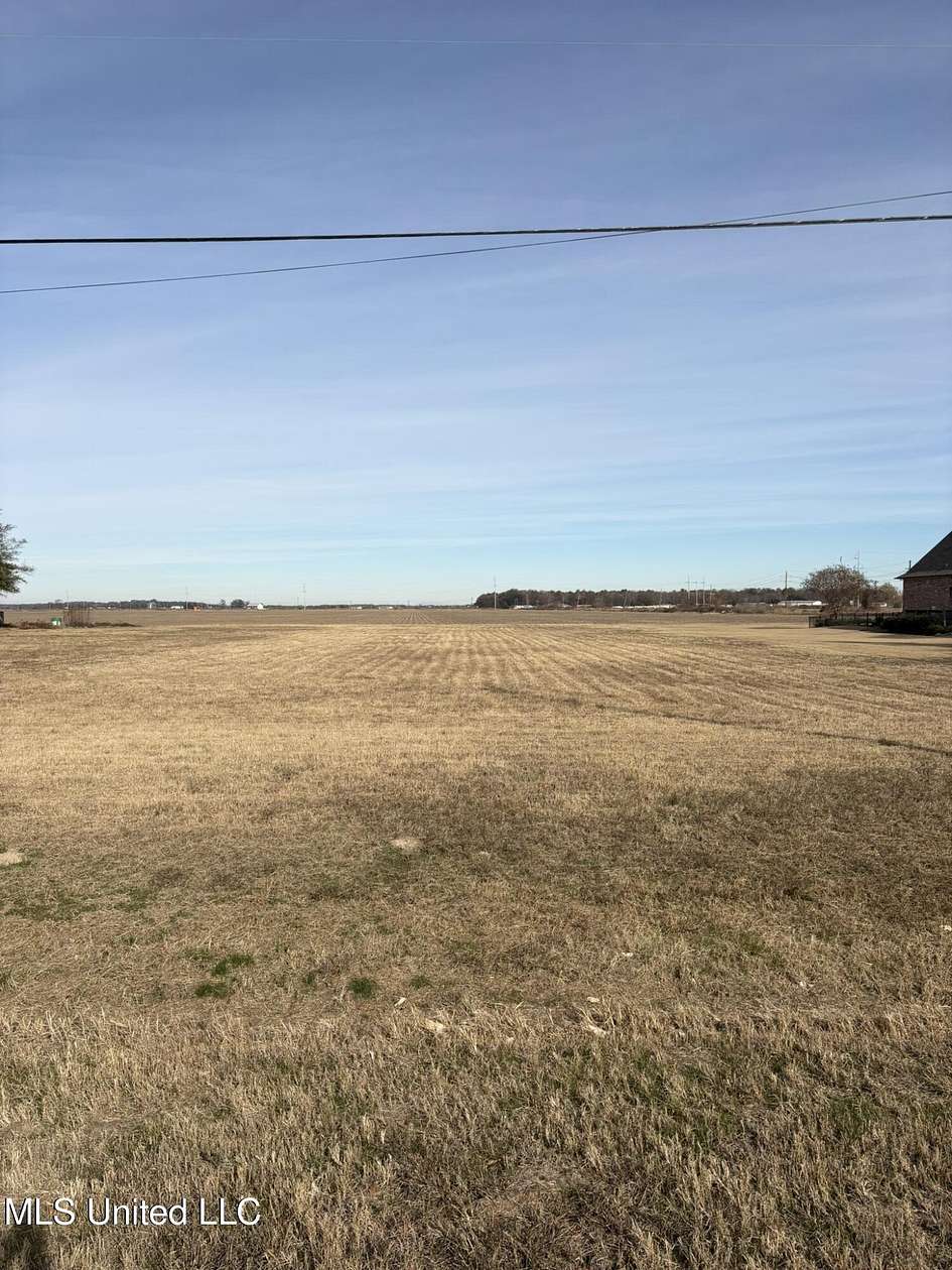 1.7 Acres of Residential Land for Sale in Belzoni, Mississippi