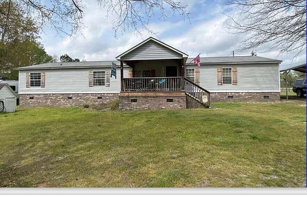 1.72 Acres of Residential Land with Home for Lease in Sumter, South Carolina