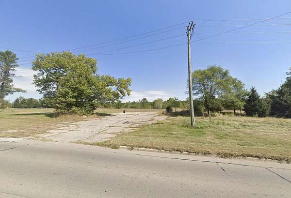 8.38 Acres of Commercial Land for Sale in Hillsdale, Michigan