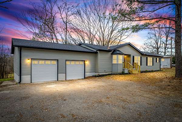 3 Acres of Residential Land with Home for Sale in Ashland City, Tennessee