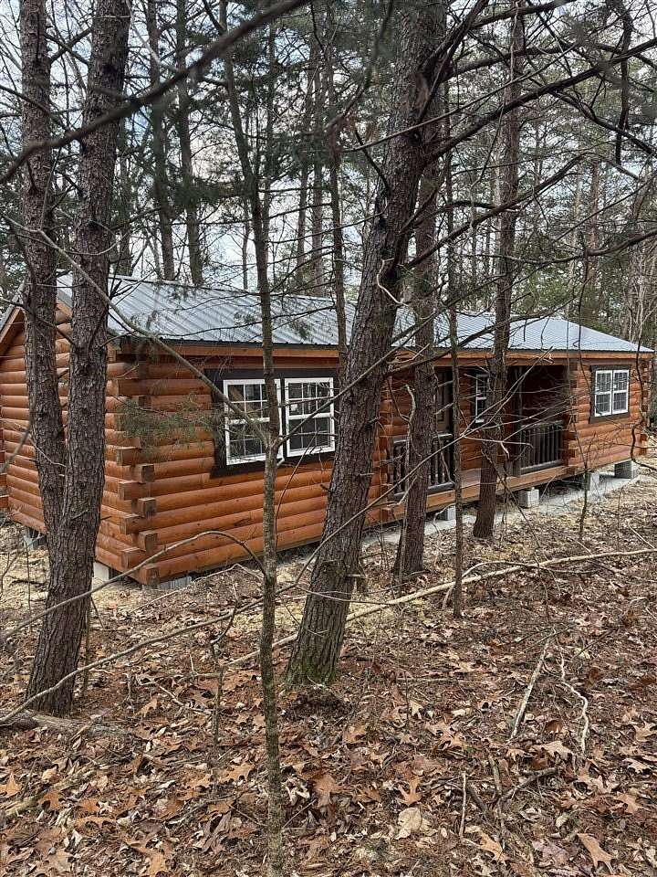 10 Acres of Recreational Land for Sale in Columbia, Kentucky