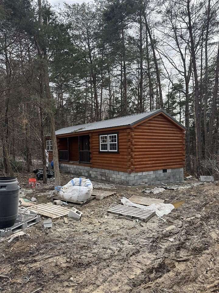 10 Acres of Recreational Land for Sale in Columbia, Kentucky