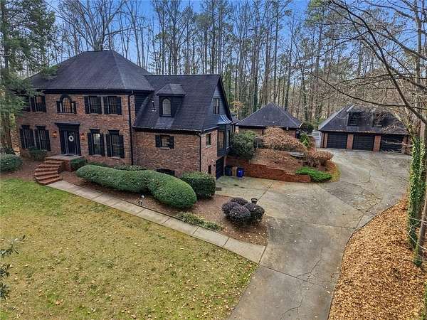 2.44 Acres of Residential Land with Home for Sale in Snellville, Georgia