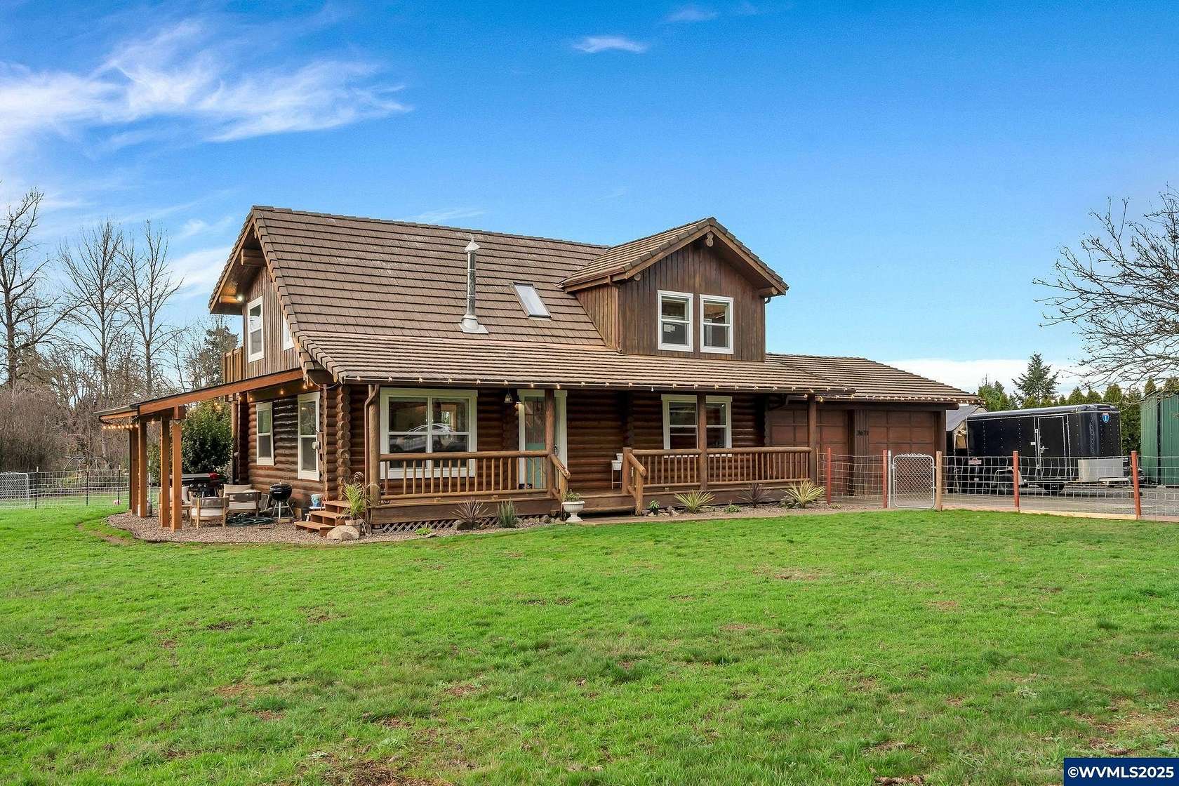 1.5 Acres of Land with Home for Sale in Salem, Oregon