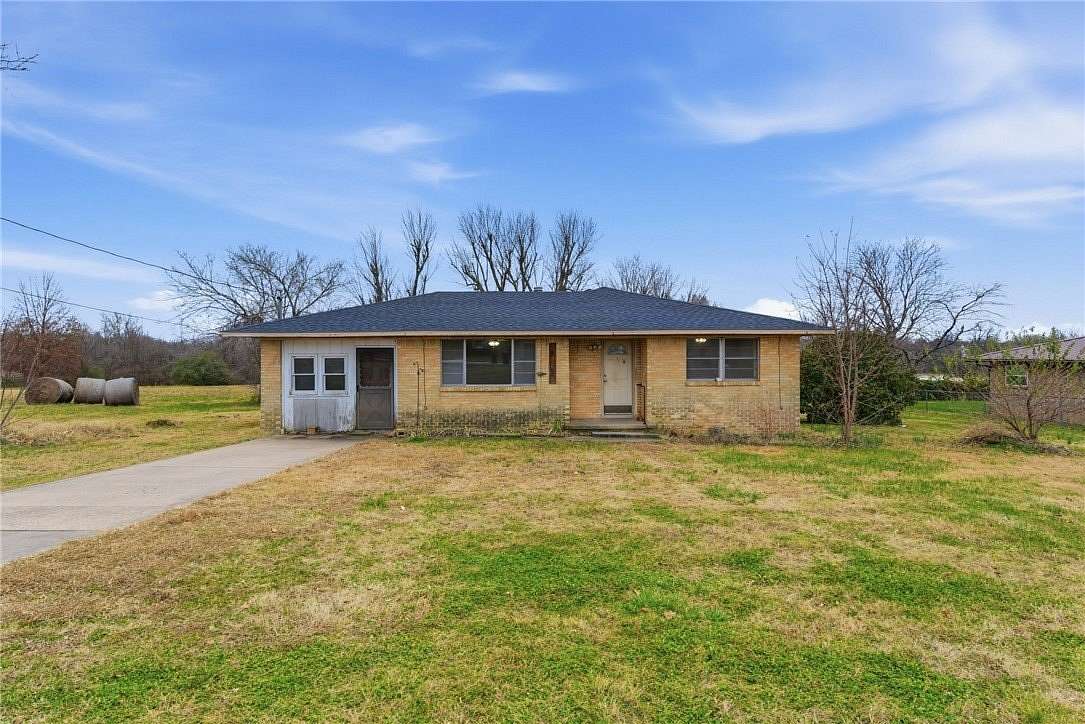 1.88 Acres of Land with Home for Sale in Springdale, Arkansas
