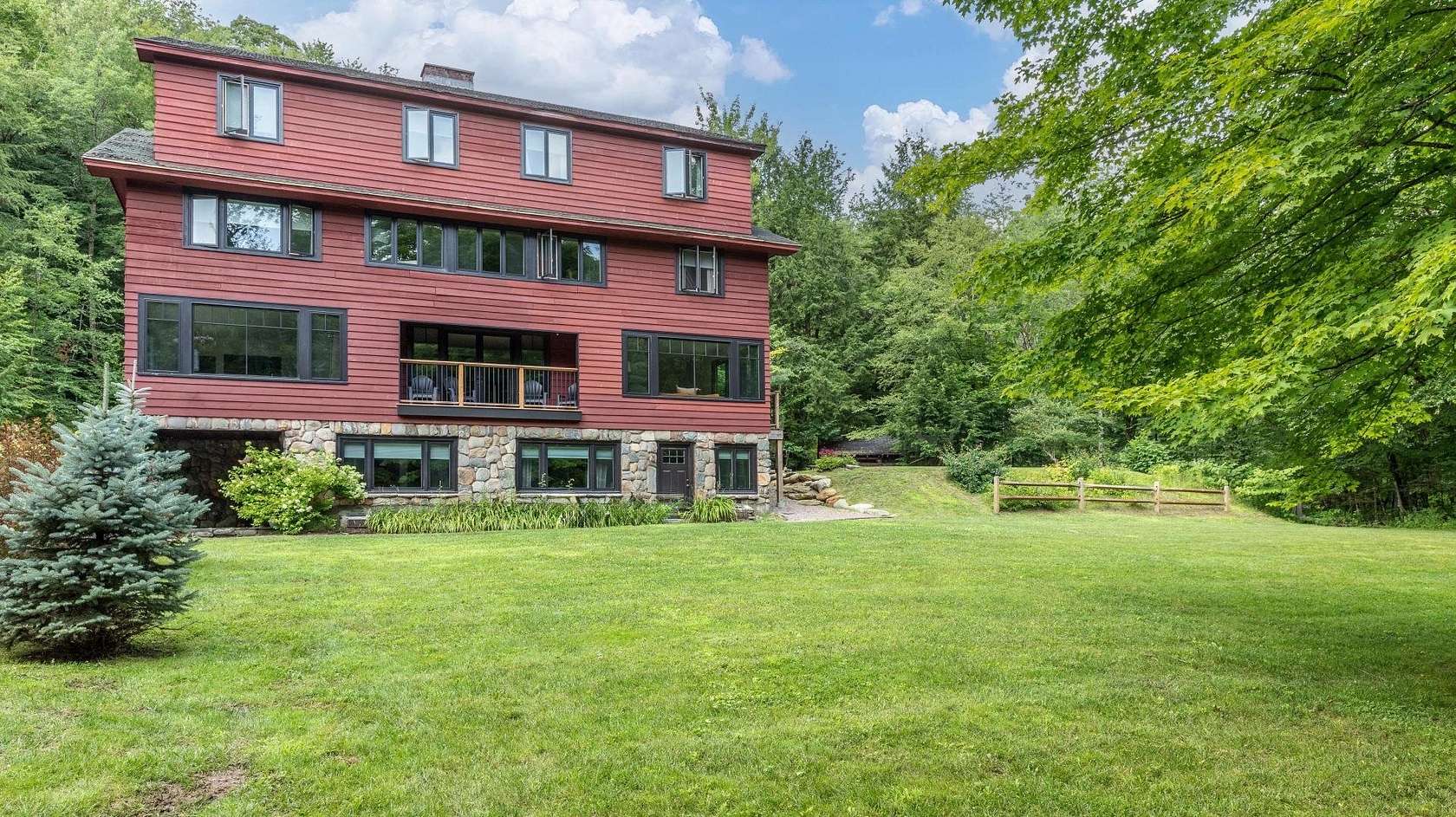 9 Acres of Land with Home for Sale in Stowe, Vermont