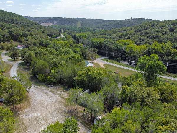1 Acre of Residential Land for Sale in Salesville, Arkansas