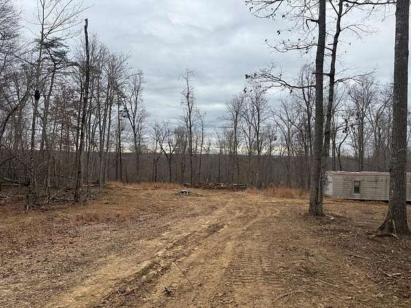 5 Acres of Residential Land for Sale in Crossville, Tennessee