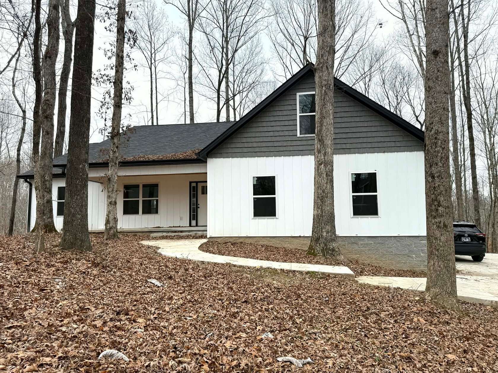 2 Acres of Residential Land with Home for Sale in Leoma, Tennessee