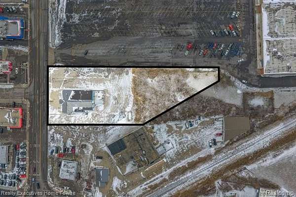 1.5 Acres of Commercial Land for Sale in Port Huron, Michigan