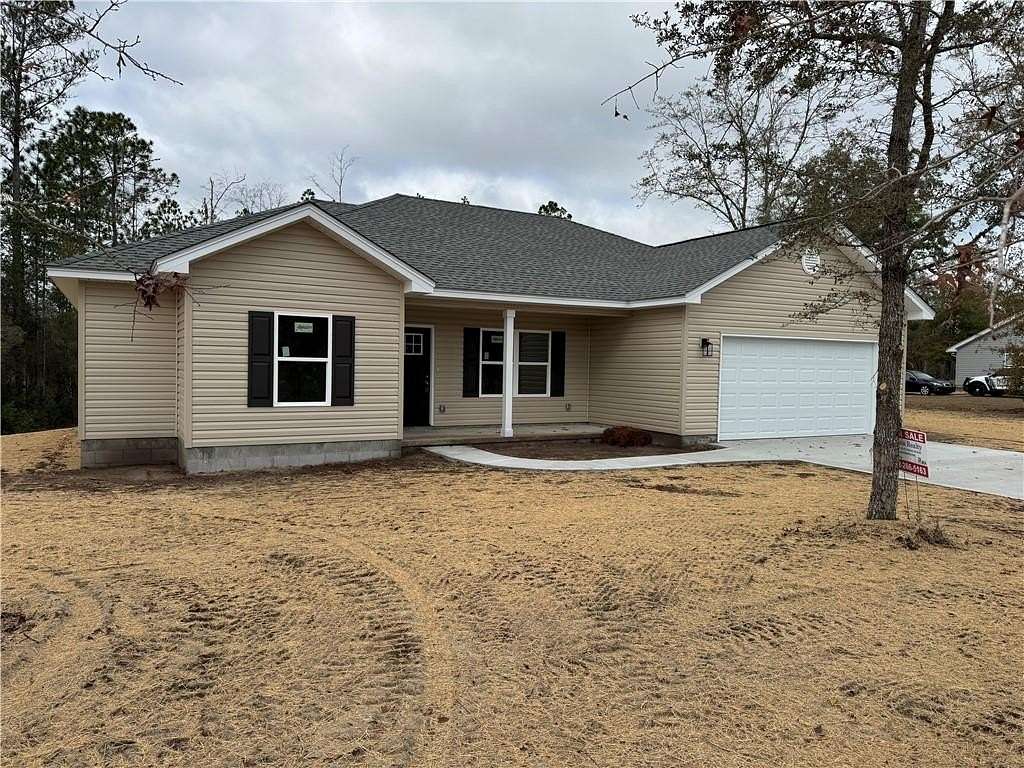 2 Acres of Residential Land with Home for Sale in Waynesville, Georgia