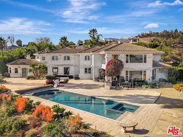 2.13 Acres of Land with Home for Lease in Malibu, California