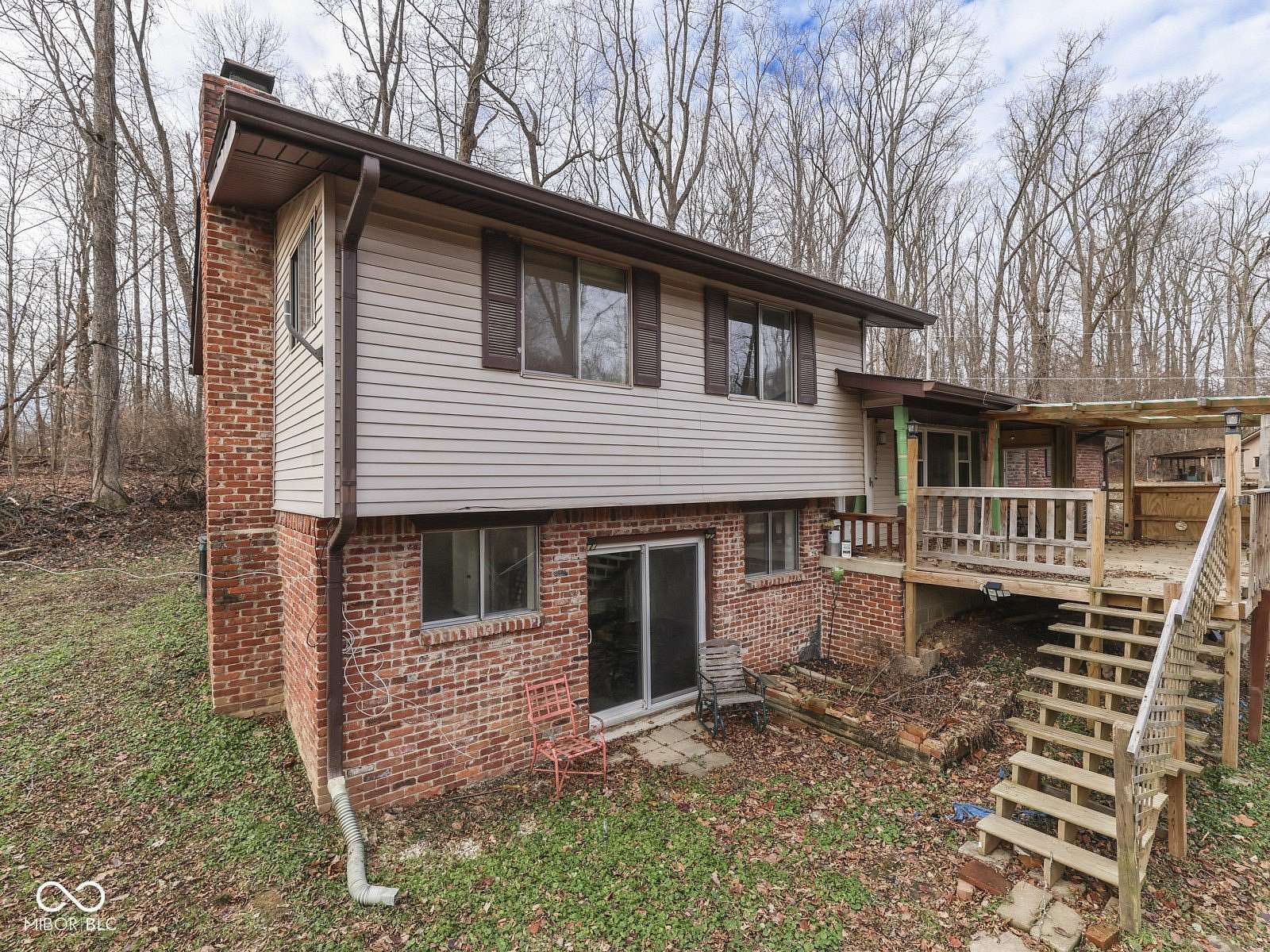 31 Acres of Recreational Land with Home for Sale in Mooresville, Indiana