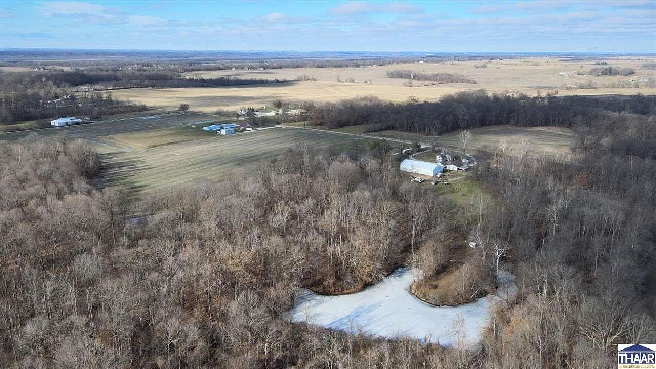 14.7 Acres of Recreational Land for Sale in Rosedale, Indiana