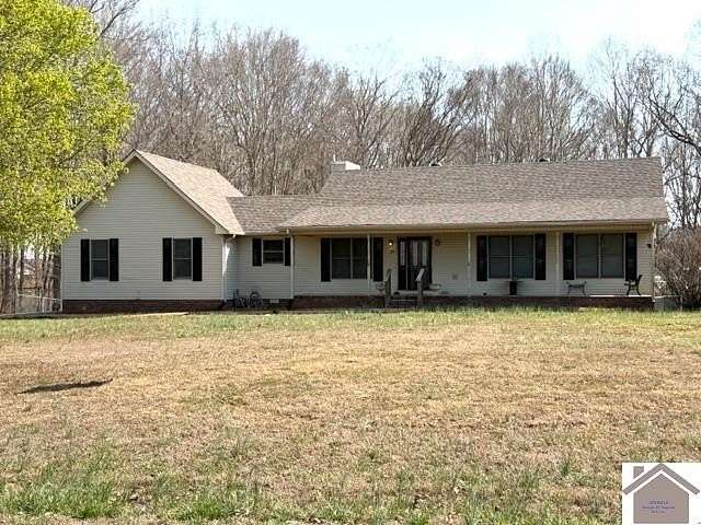 4 Acres of Land with Home for Sale in Cadiz, Kentucky