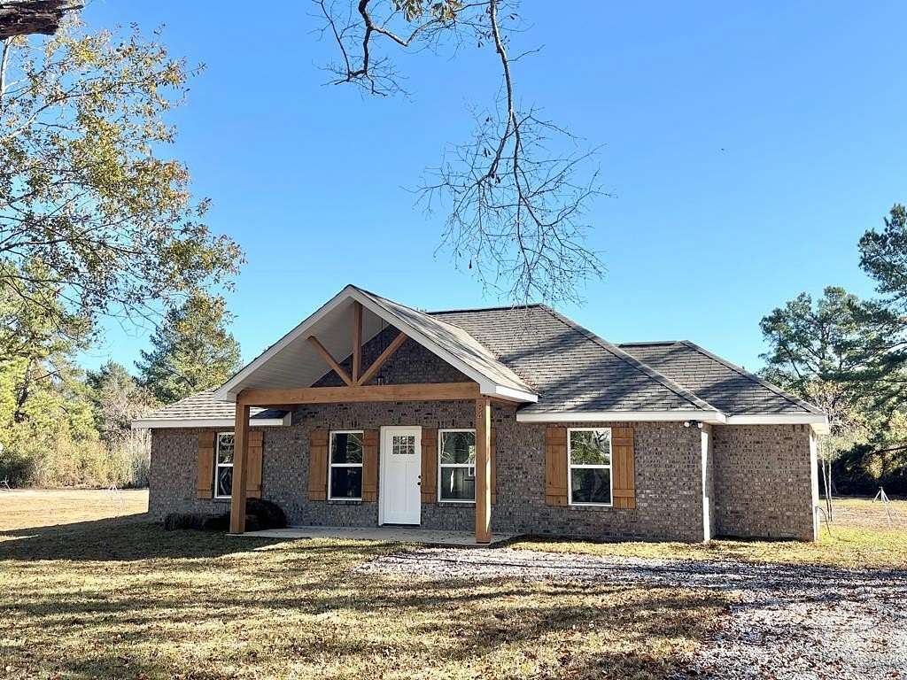 3.62 Acres of Residential Land with Home for Sale in Perkinston, Mississippi