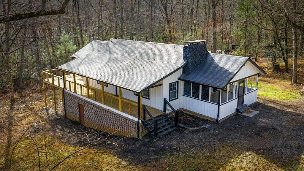 3 Acres of Residential Land with Home for Sale in Epworth, Georgia