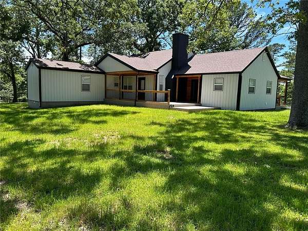 20 Acres of Agricultural Land with Home for Sale in Ridgedale, Missouri