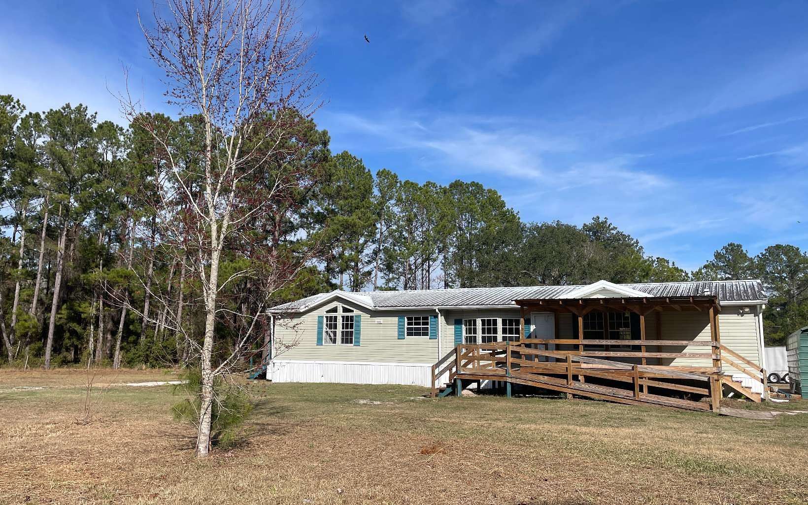 10 Acres of Land with Home for Sale in White Springs, Florida