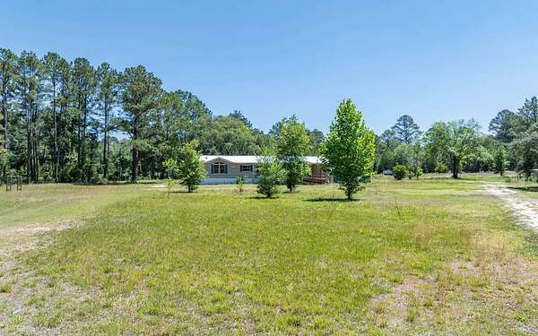 10 Acres of Land with Home for Sale in White Springs, Florida