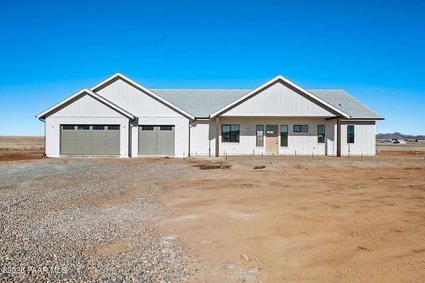 4 Acres of Residential Land with Home for Sale in Prescott Valley, Arizona