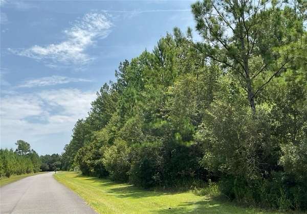 1.57 Acres of Residential Land for Sale in Waverly, Georgia