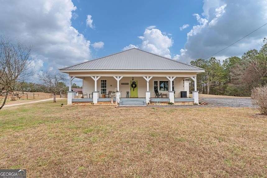 8.44 Acres of Residential Land with Home for Sale in Franklin, Georgia