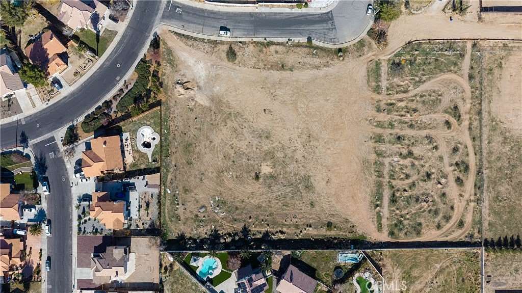 2.5 Acres of Residential Land for Sale in Victorville, California