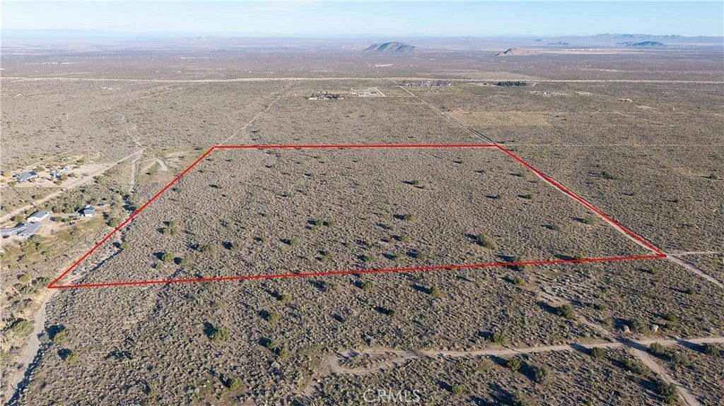 40.2 Acres of Land for Sale in Llano, California
