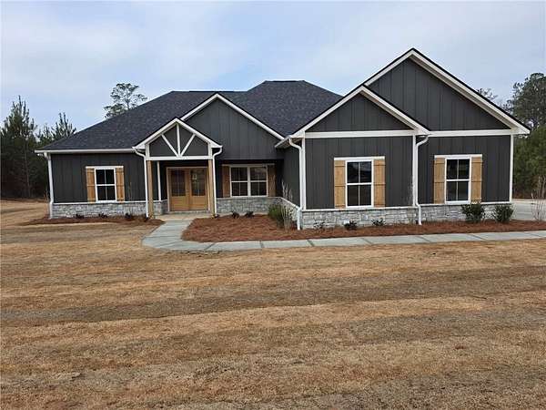 5 Acres of Residential Land with Home for Sale in Salem, Alabama