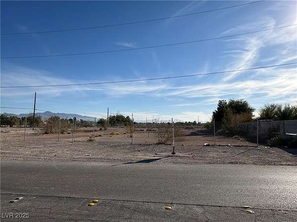 1.1 Acres of Residential Land for Sale in Las Vegas, Nevada