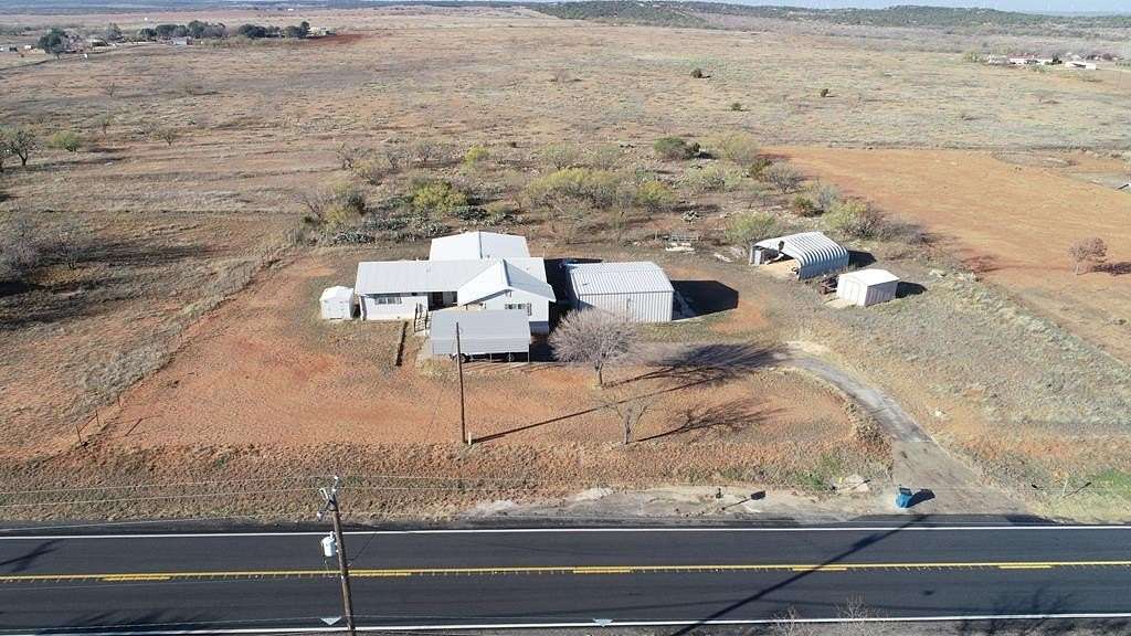 3 Acres of Residential Land with Home for Sale in Sweetwater, Texas