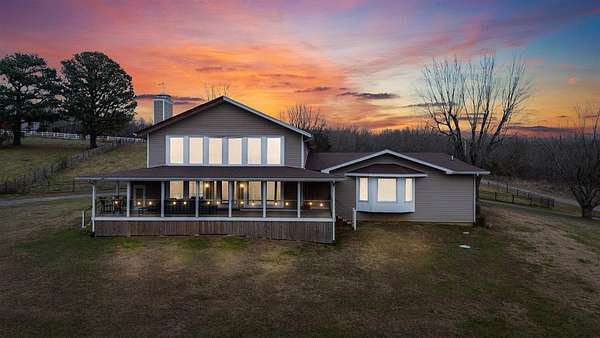 2 Acres of Residential Land with Home for Sale in Leitchfield, Kentucky