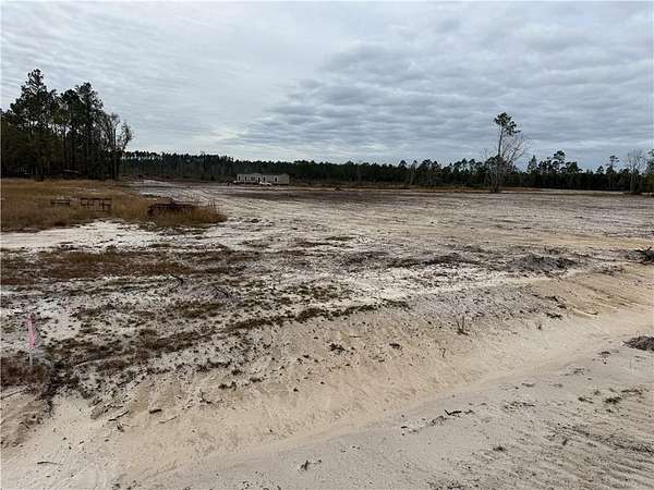 1 Acre of Residential Land for Sale in Waycross, Georgia
