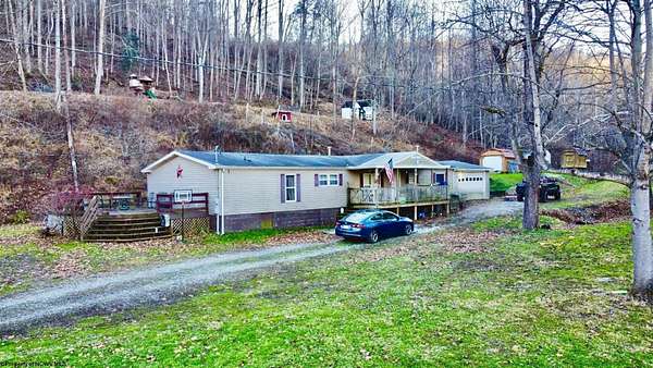 2.33 Acres of Residential Land with Home for Sale in Camden, West Virginia