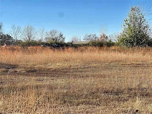 0.63 Acres of Residential Land for Sale in Tahlequah, Oklahoma