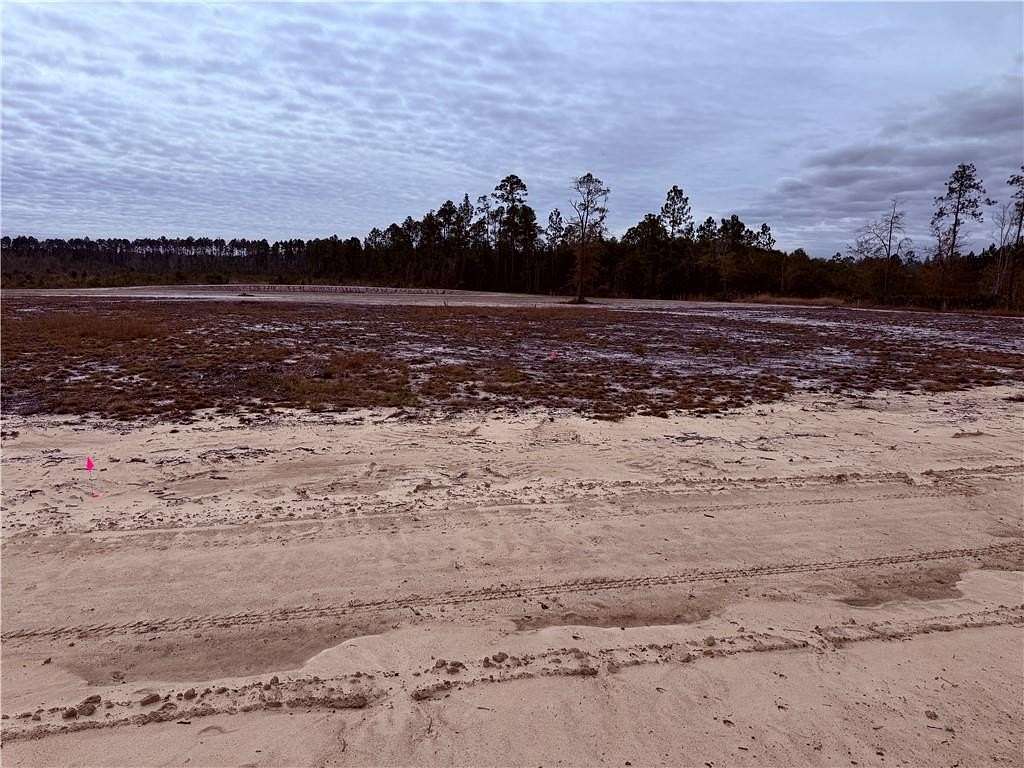 1 Acre of Residential Land for Sale in Waycross, Georgia