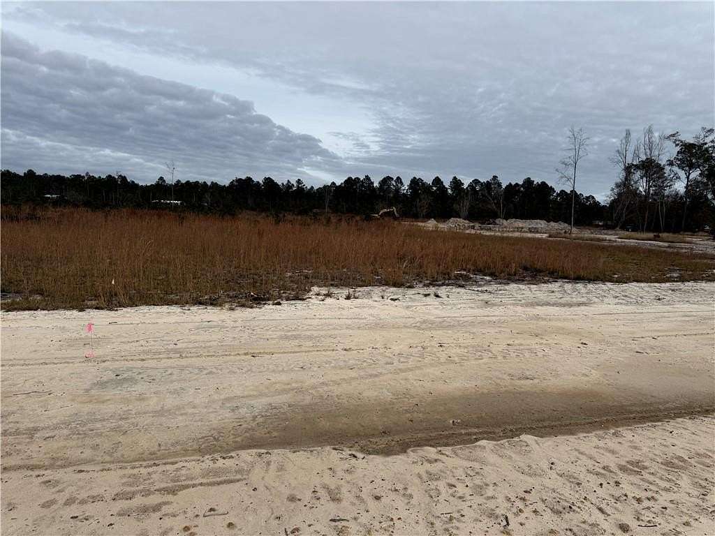 2.29 Acres of Residential Land for Sale in Waycross, Georgia