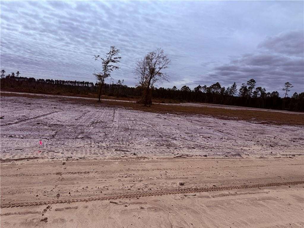 1 Acre of Residential Land for Sale in Waycross, Georgia