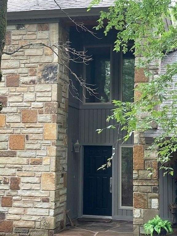 20 Acres of Land with Home for Sale in Mount Ida, Arkansas