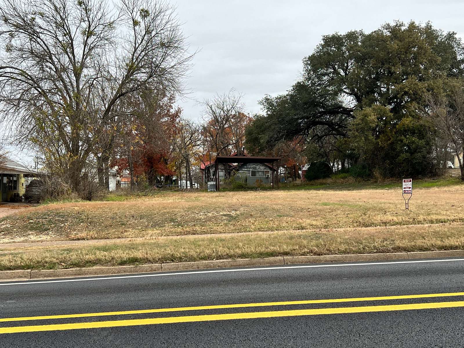 0.28 Acres of Commercial Land for Sale in Hamilton, Texas