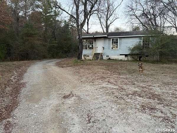 1.5 Acres of Residential Land with Home for Sale in Hot Springs, Arkansas