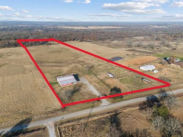 9.62 Acres of Land with Home for Sale in Springtown, Texas