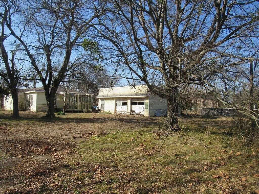 0.64 Acres of Residential Land for Sale in Bells, Texas