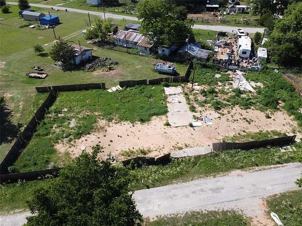 0.16 Acres of Residential Land for Sale in Weatherford, Texas