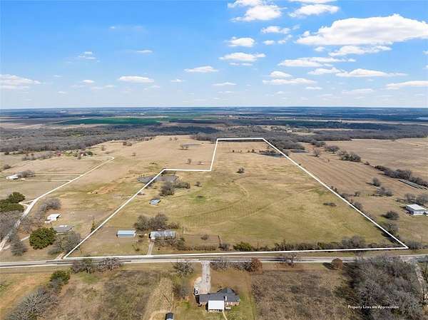 40.8 Acres of Improved Land for Sale in Hillsboro, Texas