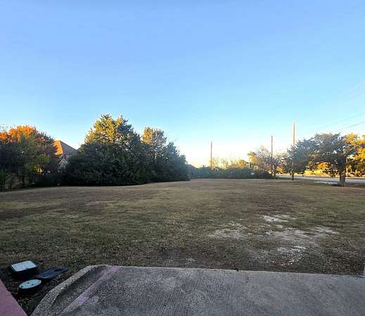 0.52 Acres of Mixed-Use Land for Sale in DeSoto, Texas