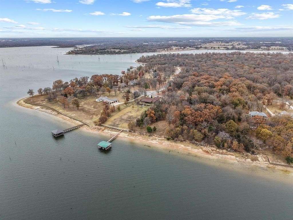 1 Acre of Residential Land for Sale in Emory, Texas