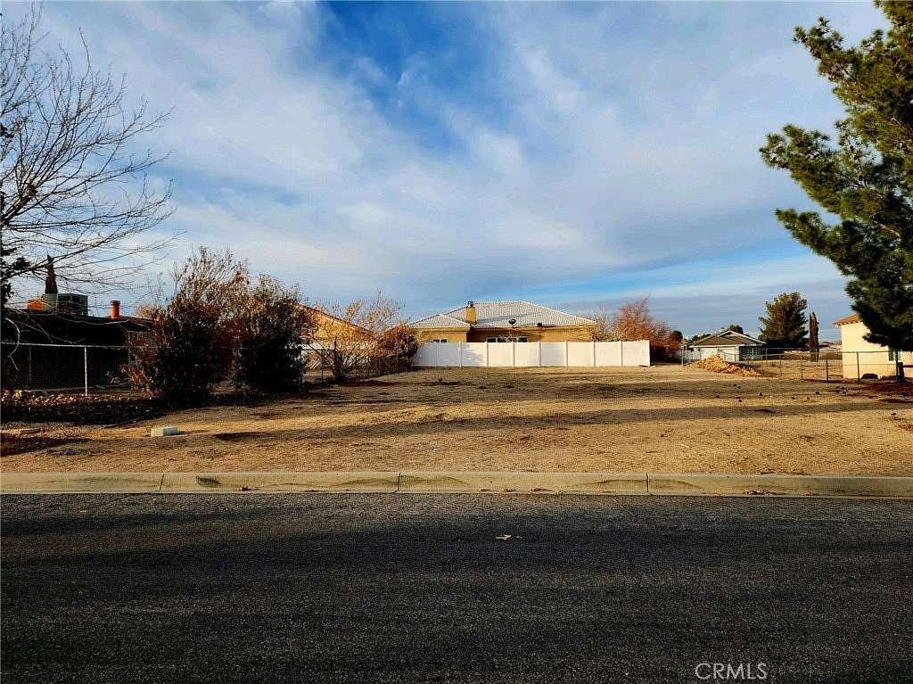0.19 Acres of Land for Sale in Helendale, California