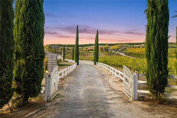 10 Acres of Improved Land for Sale in Temecula, California